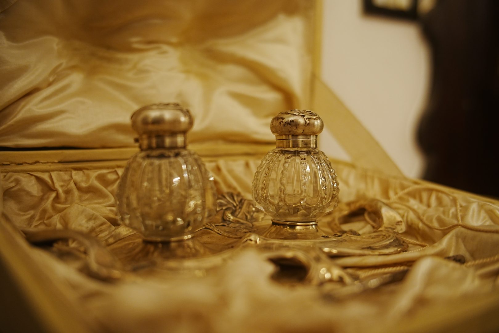 Art. History. Experience. – Locație filmări București cu rafinament interbelic autentic